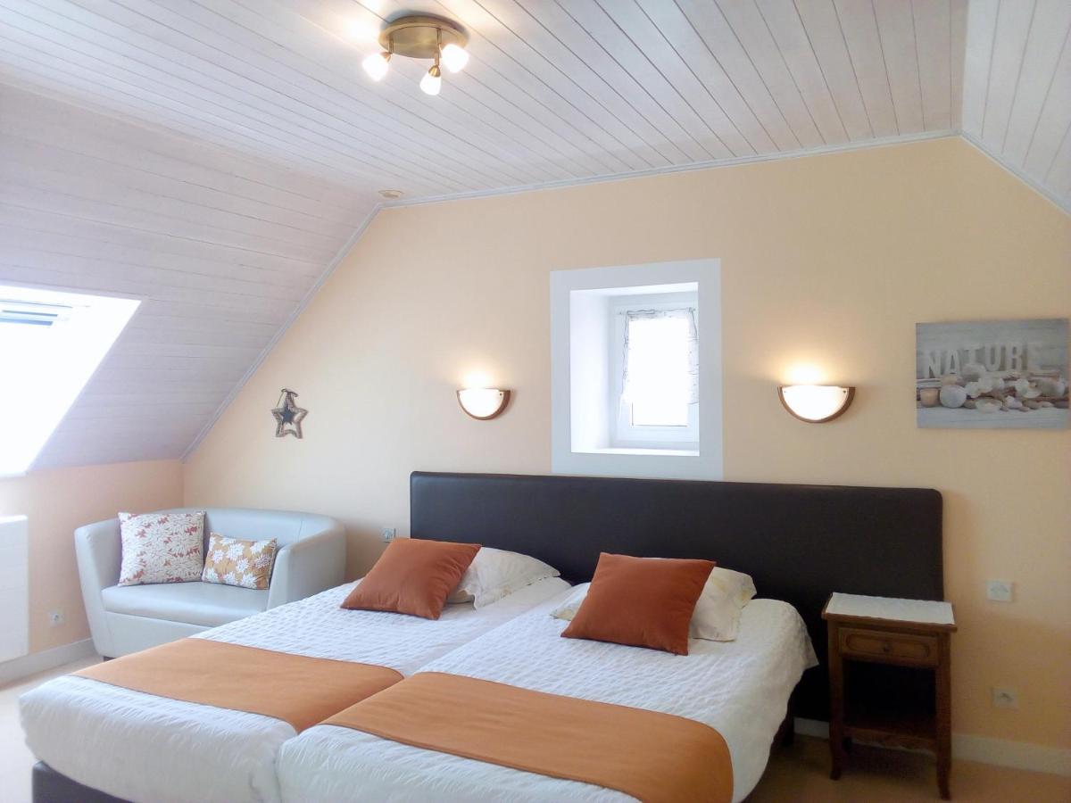Au calme à 10mn des baies de Douarnenez et Audierne avec cuisine à disposition Mahalon Exterior foto